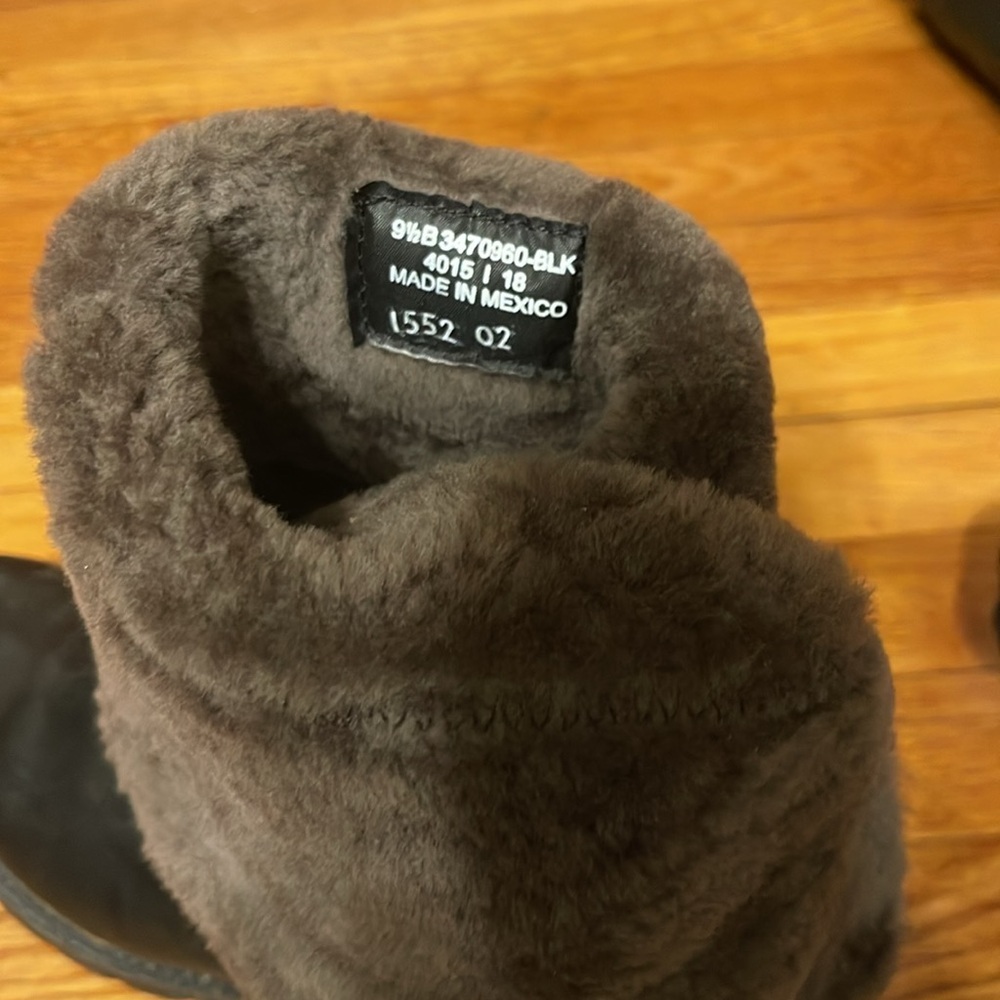 Frye shearing/ fleeces winter tall  riding boots womens size 9.5B - Picture 9 of 14
